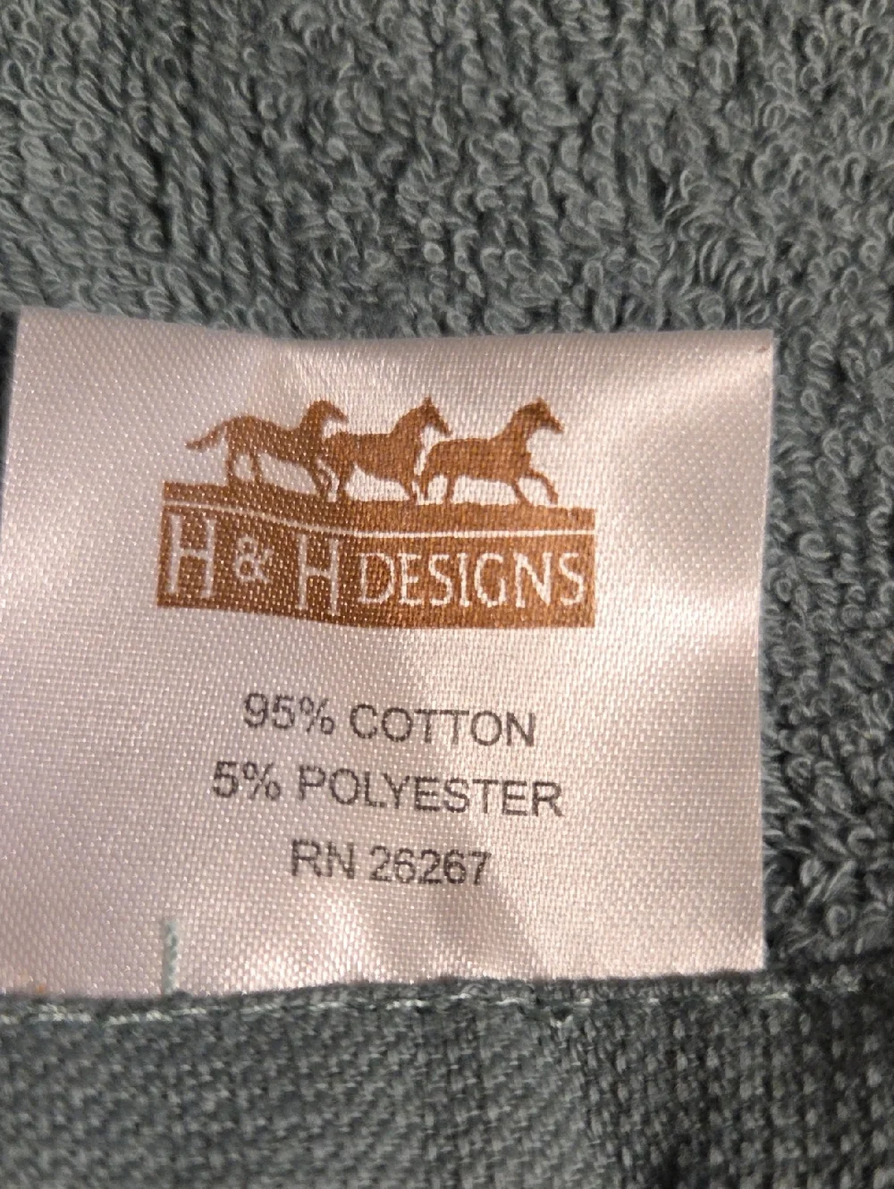 H&H designs piece